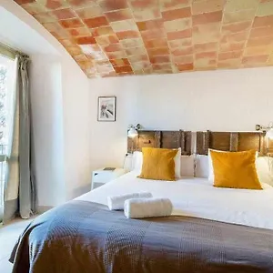 arab-baths-apt-w-garden-and-private-bike-parking.topcostabravahotels.com/